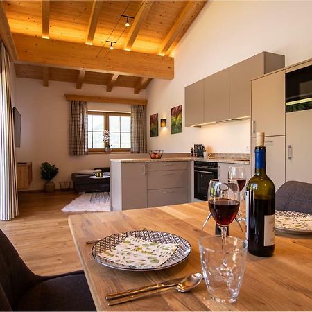 Hof Zenzern Apartamento Kitzbühel Exterior foto