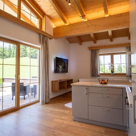 Hof Zenzern Apartamento Kitzbühel Exterior foto