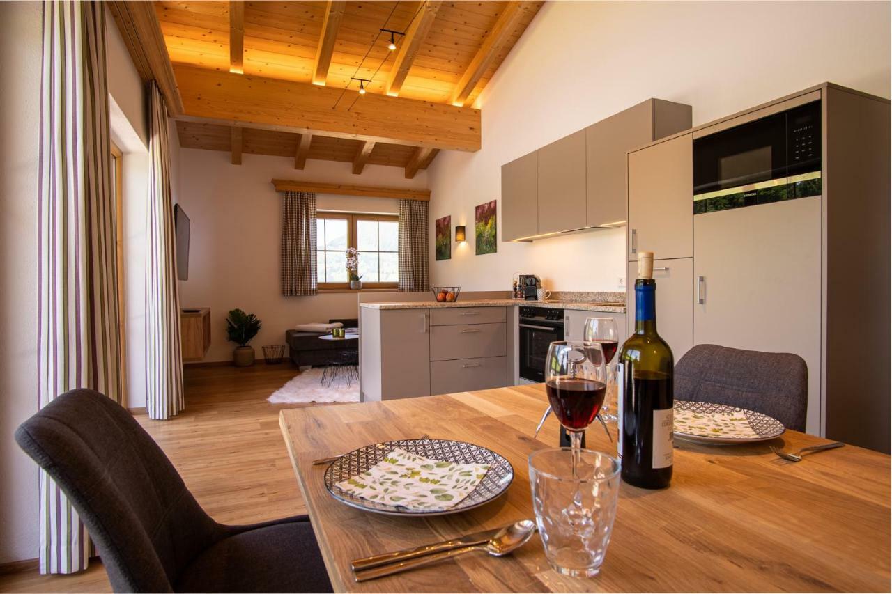 Hof Zenzern Apartamento Kitzbühel Exterior foto