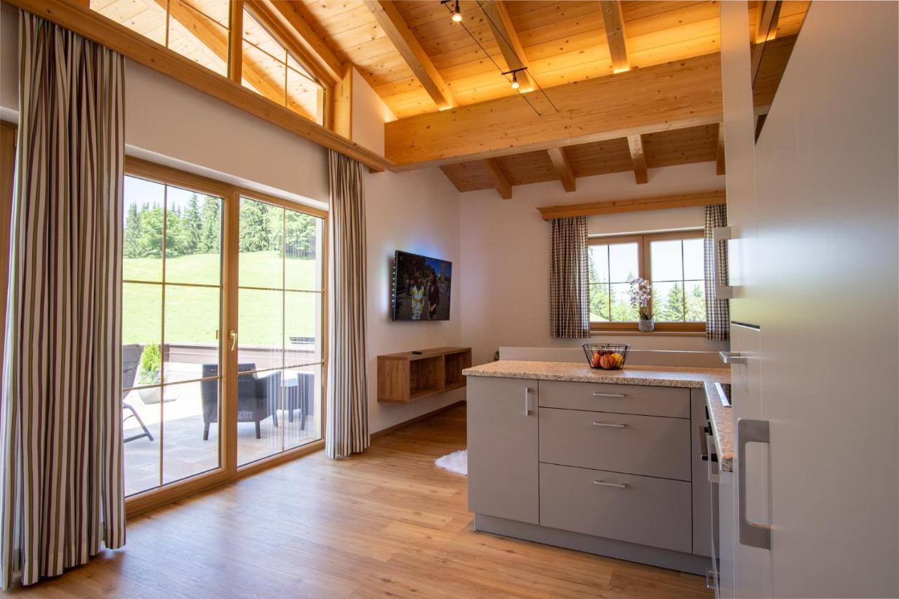 Hof Zenzern Apartamento Kitzbühel Exterior foto